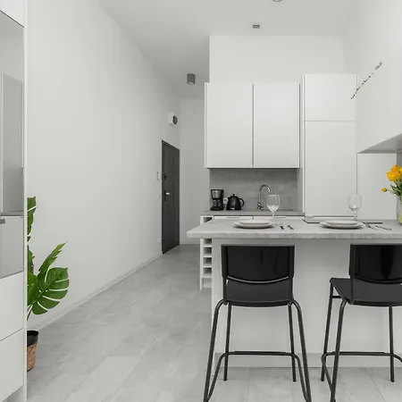 Apartament Beautiful In By Renters